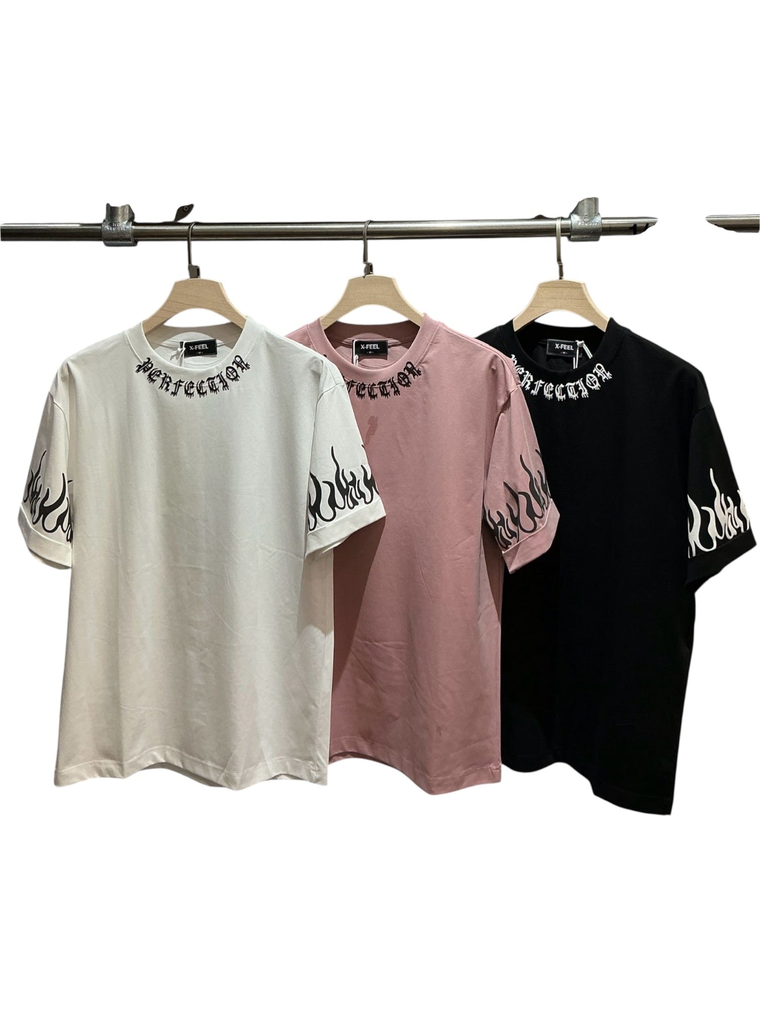 Maglia in cotone con stampa su manica