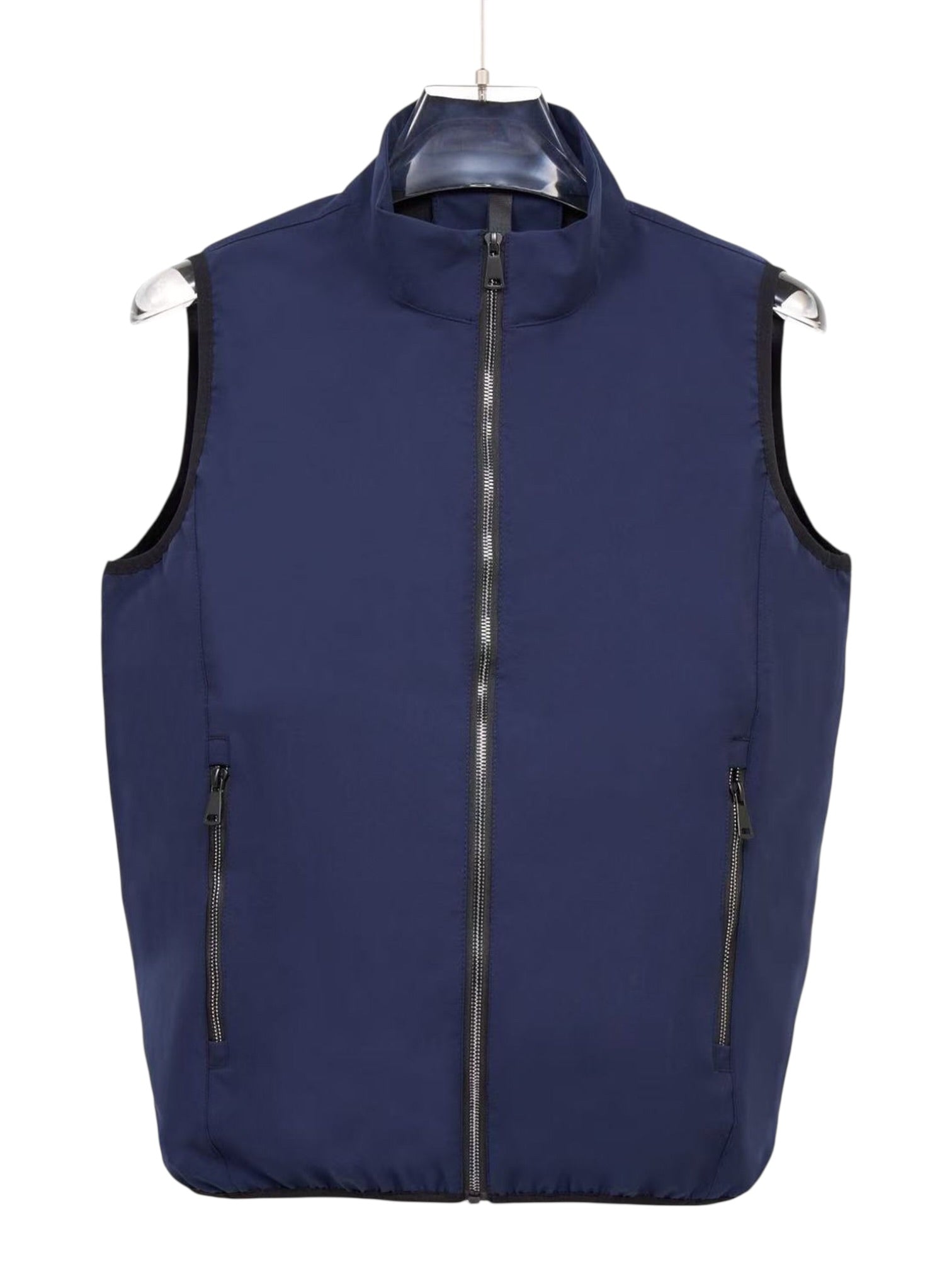 Giubbotto smanicato con zip e tasche