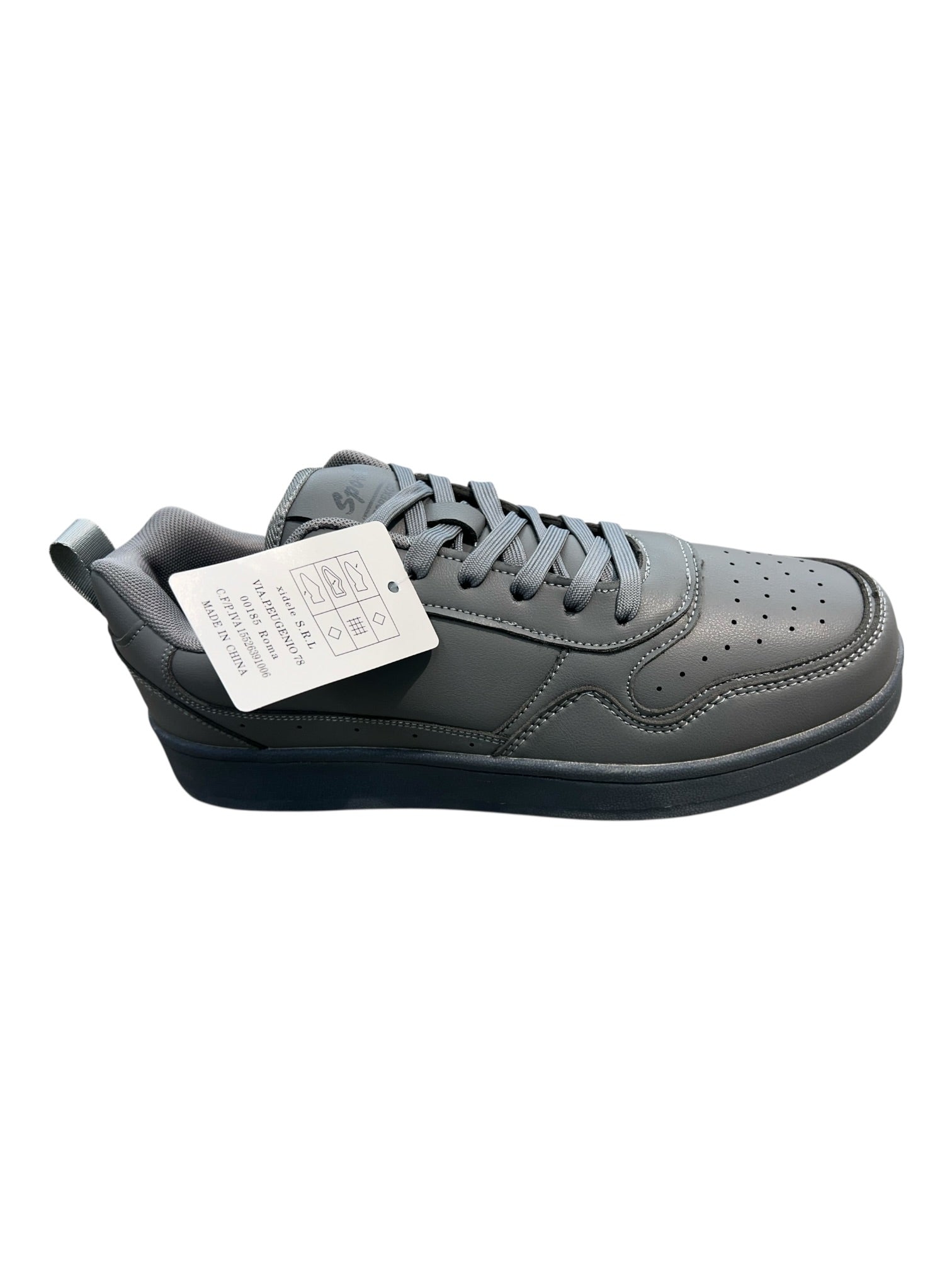 Scarpa basic sportiva comoda